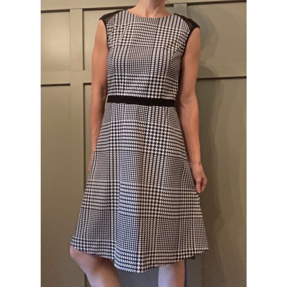 𝅺CALVIN Klein Black & White Houndstooth Plaid Career Dress Size 6